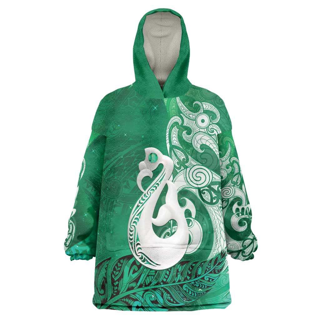 New Zealand Matariki Wearable Blanket Hoodie Maori Manaia Galaxy Silver Fern Green Color LT22 One Size Green - Polynesian Pride