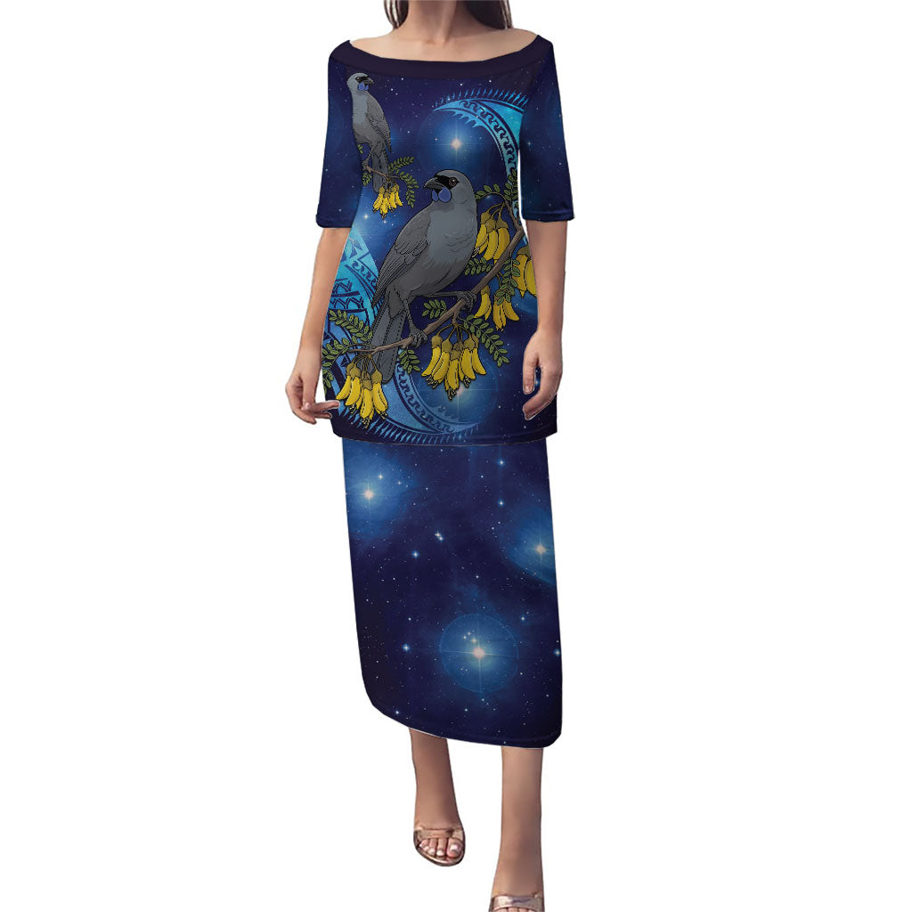New Zealand Kokako Bird Puletasi Kowhai Galaxy Style Polynesian Pattern LT22 Long Dress Blue - Polynesian Pride