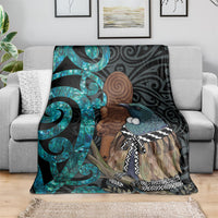 New Zealand Tui Bird Wahaika Blanket Maori Weapon Paua Shell Koru Pattern