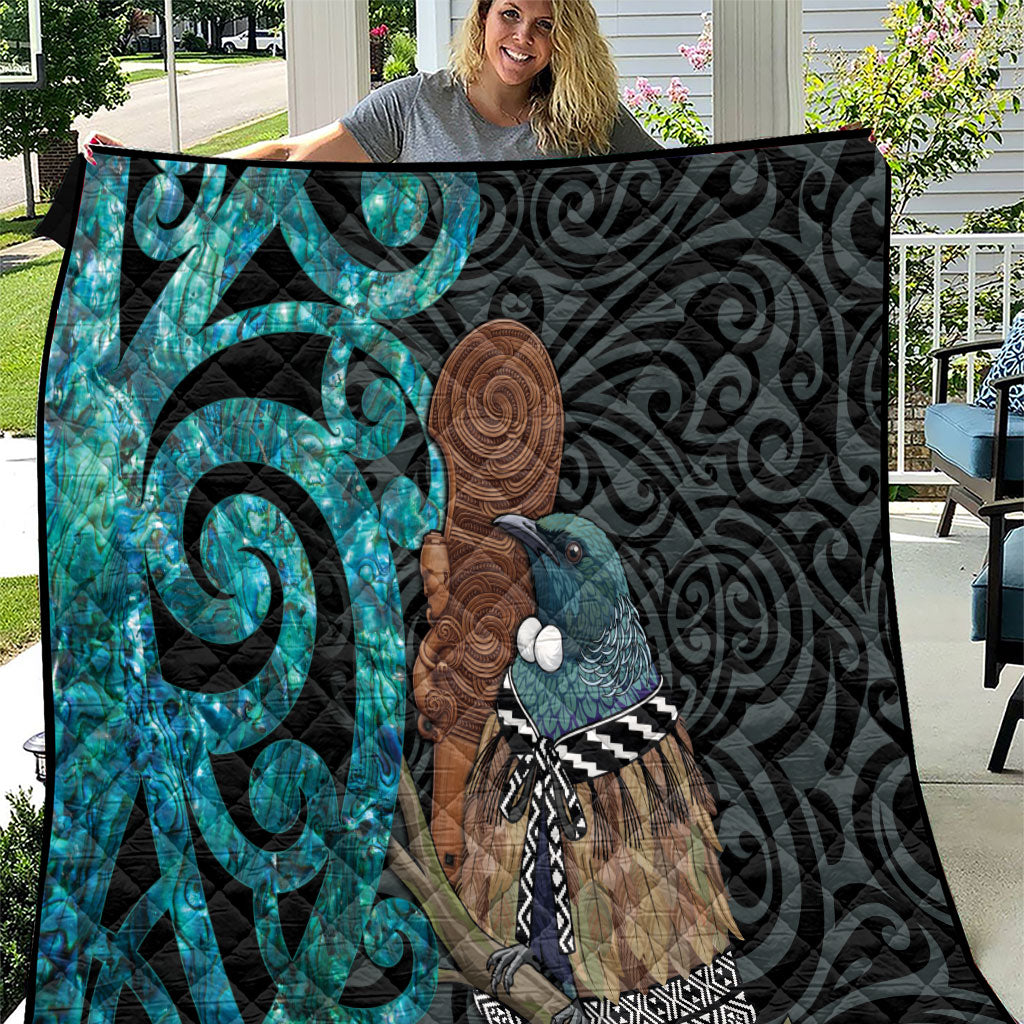 New Zealand Tui Bird Wahaika Quilt Maori Weapon Paua Shell Koru Pattern