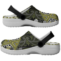 New Zealand Aotearoa Clogs Shoes Yellow Taniko Art Maori Pattern - Polynesian Pride