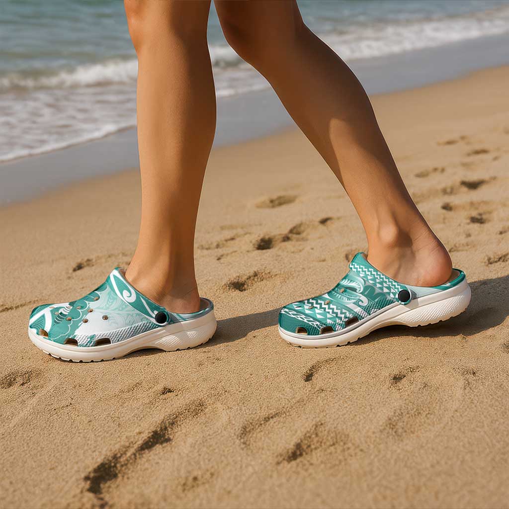 New Zealand Aotearoa Darts Masters Clogs Shoes Maori Art Tattoo with Tribal Dart Symbol Teal Color - Polynesian Pride