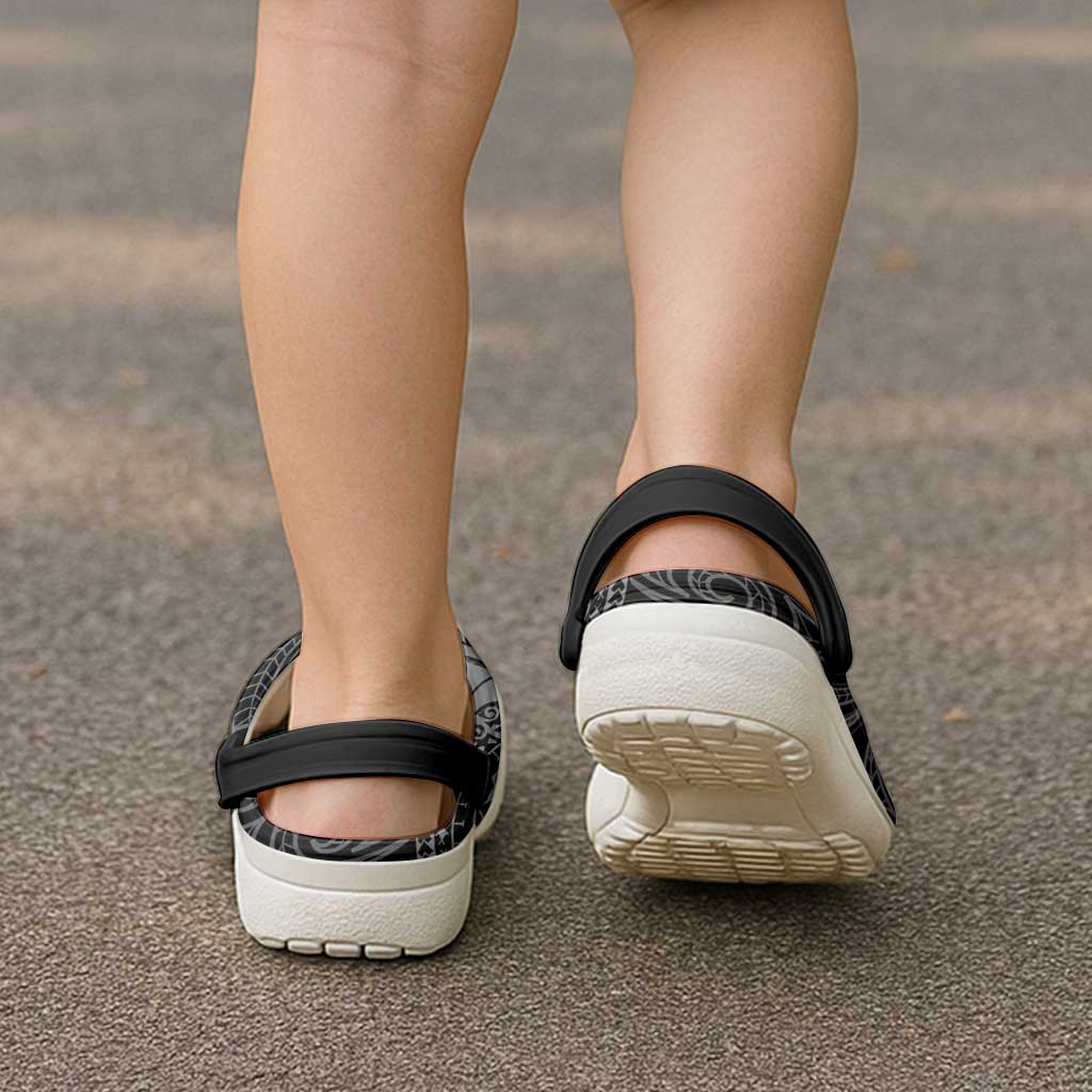 New Zealand Maori Koru Fern Clogs Shoes Spiral Polynesian Style Gray - Polynesian Pride