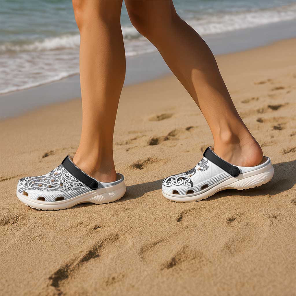 New Zealand Sea Animals with Maori Tribal Tattoo Clogs Shoes White Color LT03 - Polynesian Pride