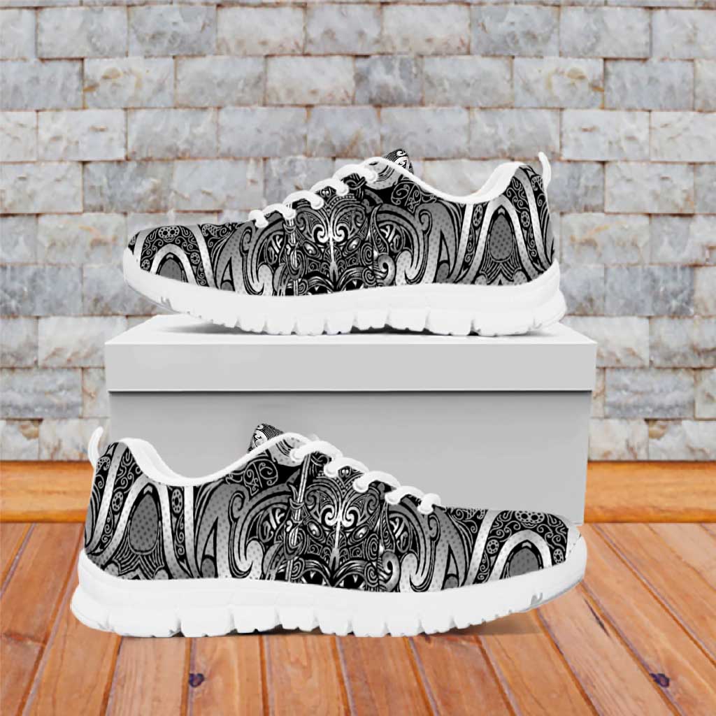 New Zealand Taiaha Maori Sneakers Kiwikiwi Minimalist Silver Fern Tukutuku Motif
