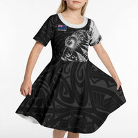 Personalized New Zealand Kiwi Bird Kid Short Sleeve Dress Grunge Maori Tribal Pattern Silver Fern