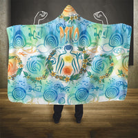 Hawaiian Piko Cultural Pride Aloha Hooded Blanket Watercolor Spiral Art - Tropical Plumeria Lei Garland