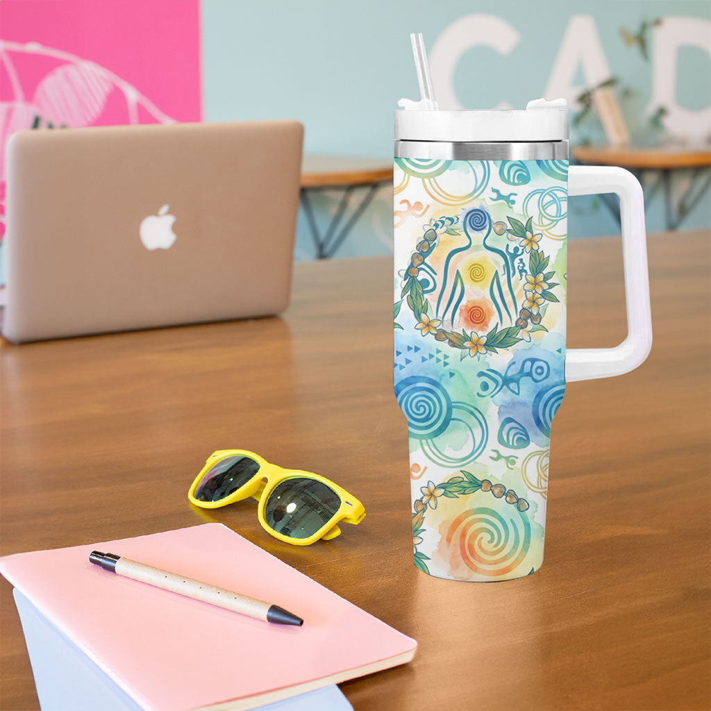 Hawaiian Piko Cultural Pride Aloha Tumbler With Handle Watercolor Spiral Art - Tropical Plumeria Lei Garland