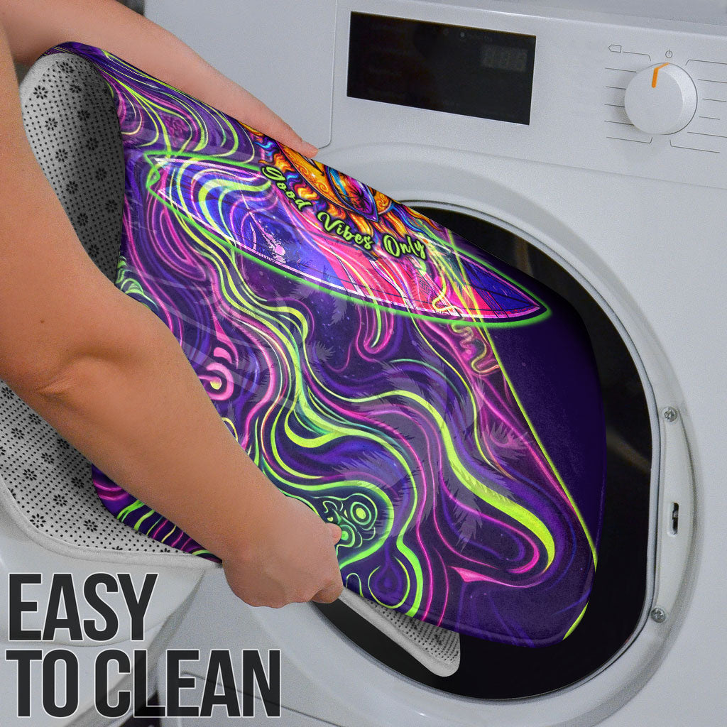 Waimanalo Hawaii Sun Rabbit Bathroom Set Psychedelic Trippy Neon Swirl Graphic