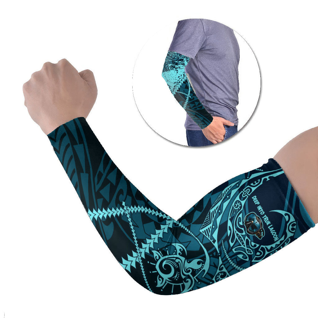 Chuuk Deep Into Truk Lagoon Arm Sleeves Polynesian Tribal Pattern Wreck Diving Teal Ship Art