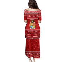 Tonga Christmas Family Matching Puletasi and Hawaiian Shirt with Sea Turtle Coral Reef Design Snowflake Pattern and National Emblem - Polynesian Pride