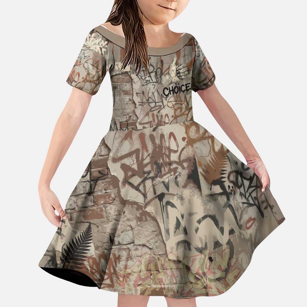 Choice Bro Graffiti Handshake Family Matching Short Sleeve Bodycon Dress and Hawaiian Shirt New Zealand Slang Fern Brick Wall and Urban Street Art TS04 Daughter's Dress Multicolor - Polynesian Pride