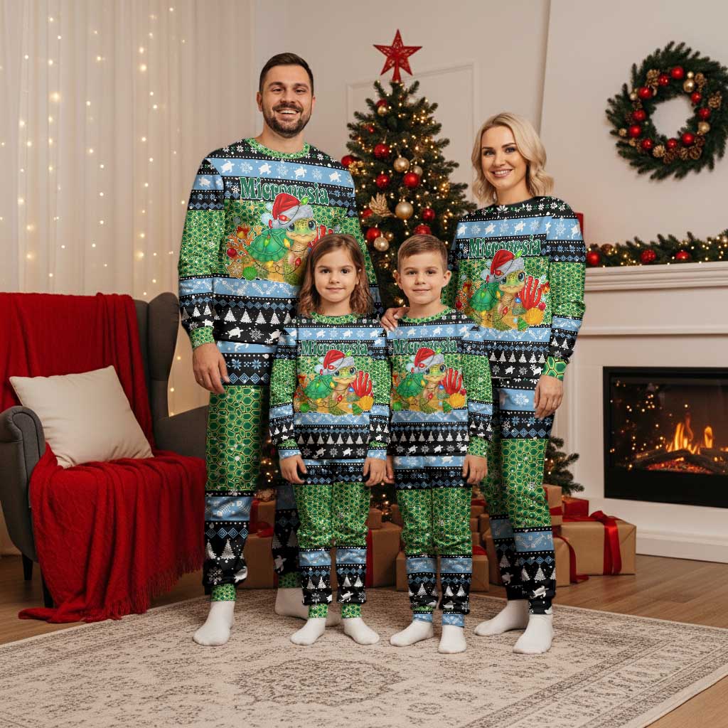 Micronesia Christmas Pajama Set with Santa Turtle Coral Reef and Holiday Ocean Pattern - Polynesian Pride