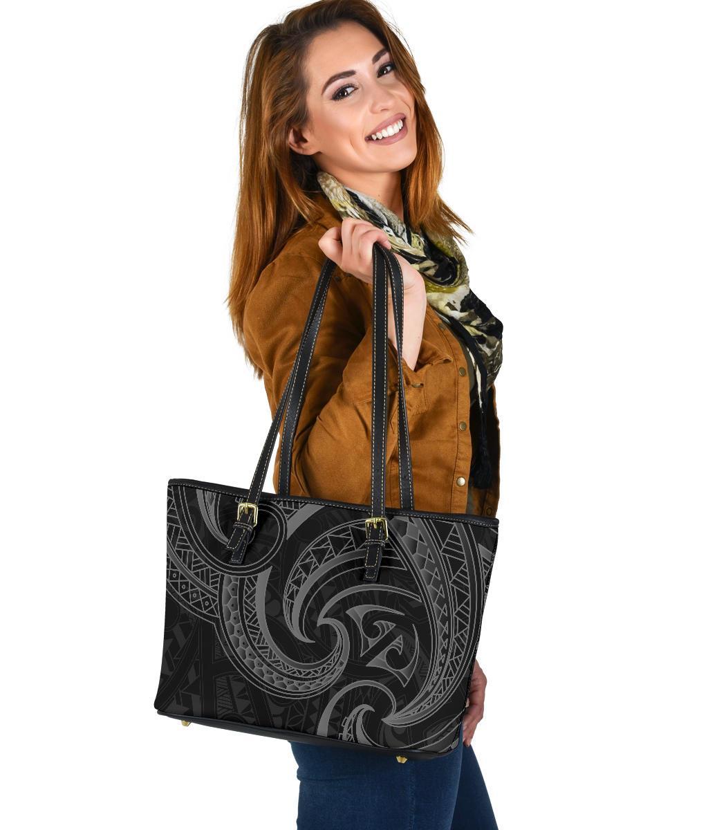 New Zealand Maori Mangopare Small Leather Tote Polynesian - Black Black - Polynesian Pride