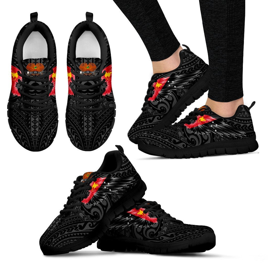 Papua New Guinea Sneakers - Papua New Guinea Coat Of Arms & Flag Wing - A8 Unisex Black - Polynesian Pride