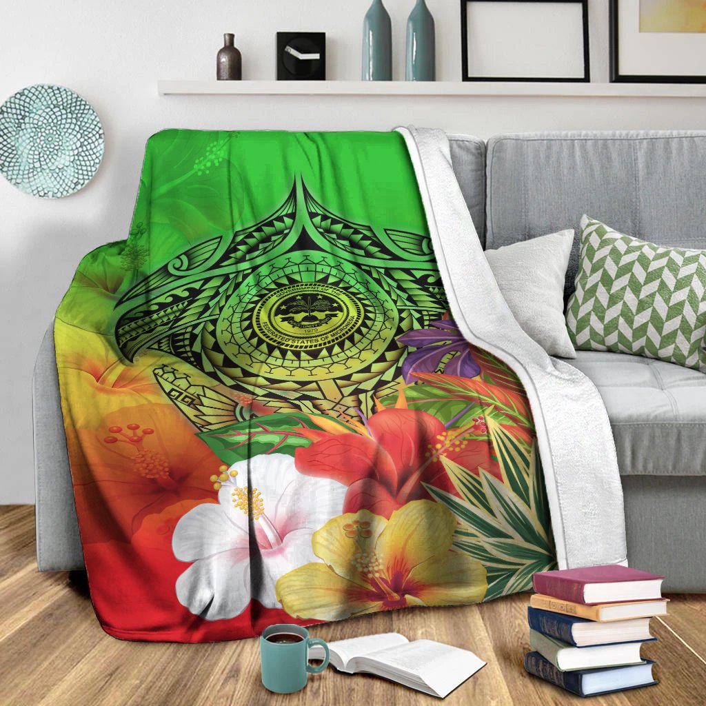 Fsm Polynesian Premium Blanket - Manta Ray Tropical Flowers (Green) White - Polynesian Pride