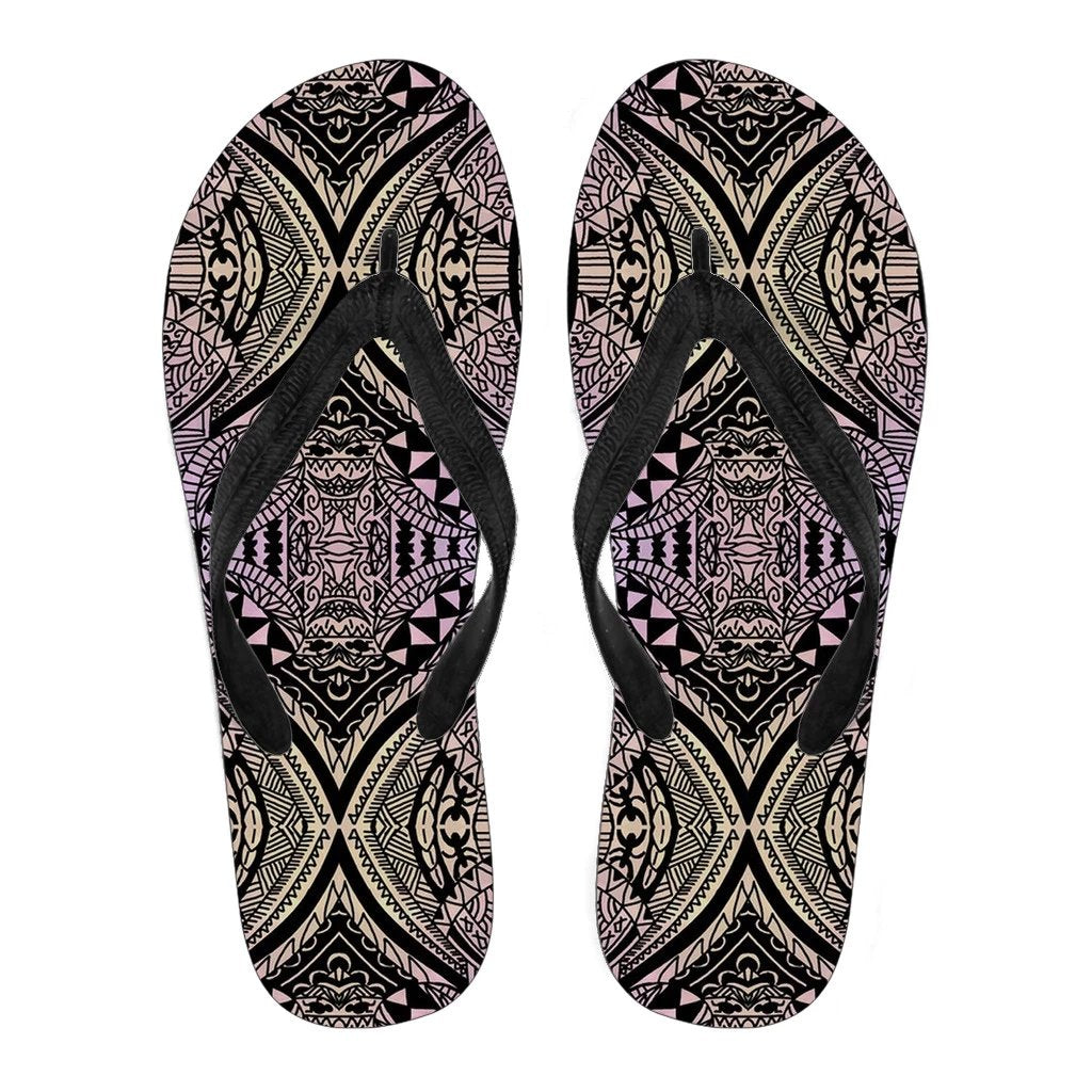 polynesian-flip-flops-blur