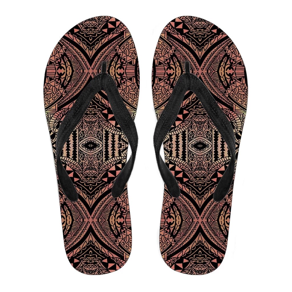 polynesian-flip-flops-grown