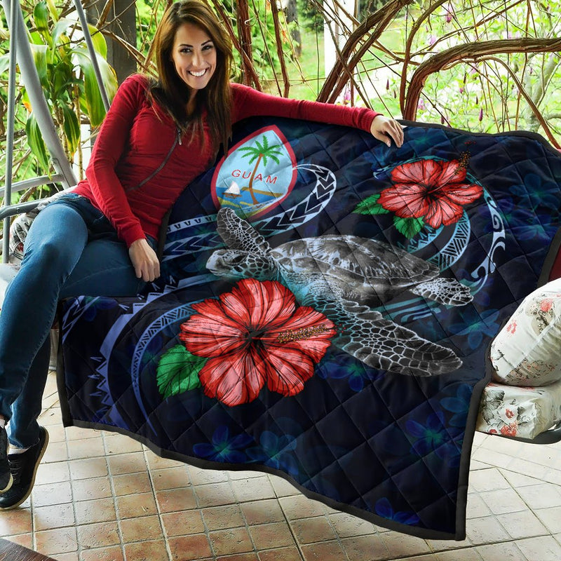 Guam Polynesian Premium Quilt - Blue Turtle Hibiscus