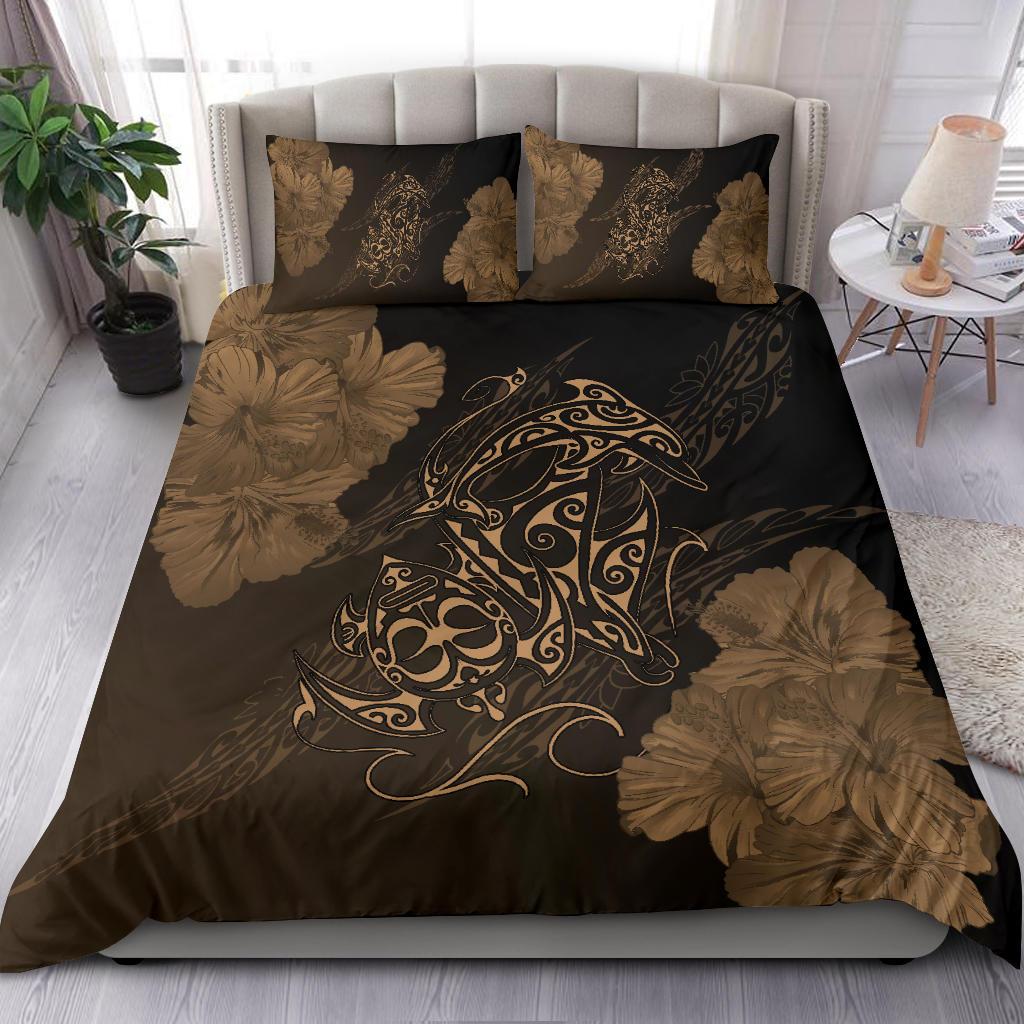 Hawaiian Hibiscus Dolphin Manta Ray Turtle Polynesian Bedding Set Waves Gold - Polynesian Pride