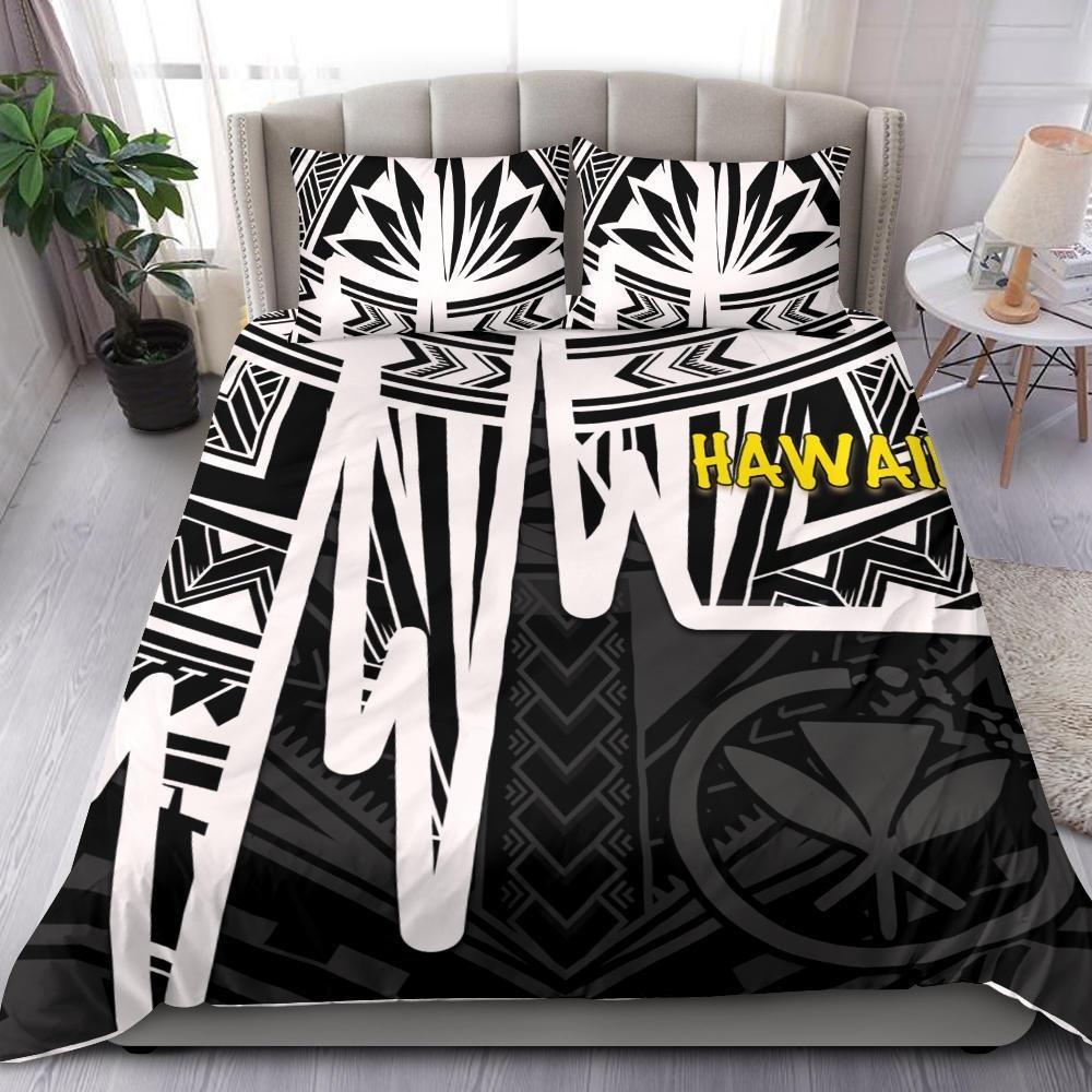 Hawaii Bedding Set - Kanaka Maoli With Polynesian Pattern In Heartbeat Style (Black,White) White - Polynesian Pride