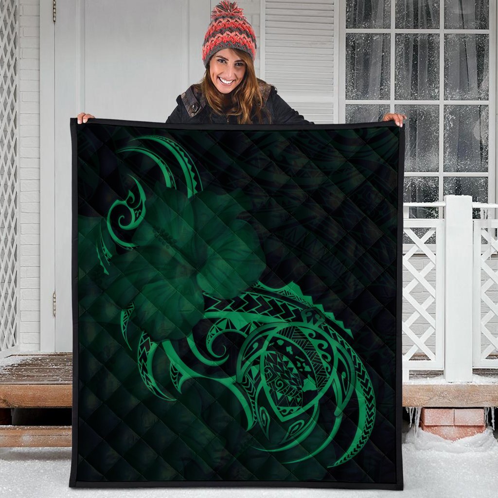 Hawaii Map Turtle Hibiscus Divise Polynesian Premium Quilts Green - AH - Polynesian Pride
