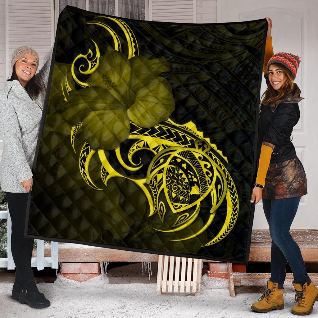 Hawaii Map Turtle Hibiscus Divise Polynesian Premium Quilts Yellow - AH - Polynesian Pride