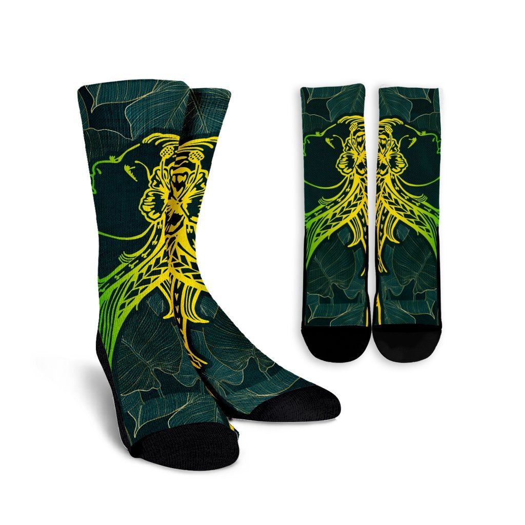 Hawaii Monstera Kalo Hula Girl Kanaka Maoli Crew Socks - AH Crew Socks White - Polynesian Pride