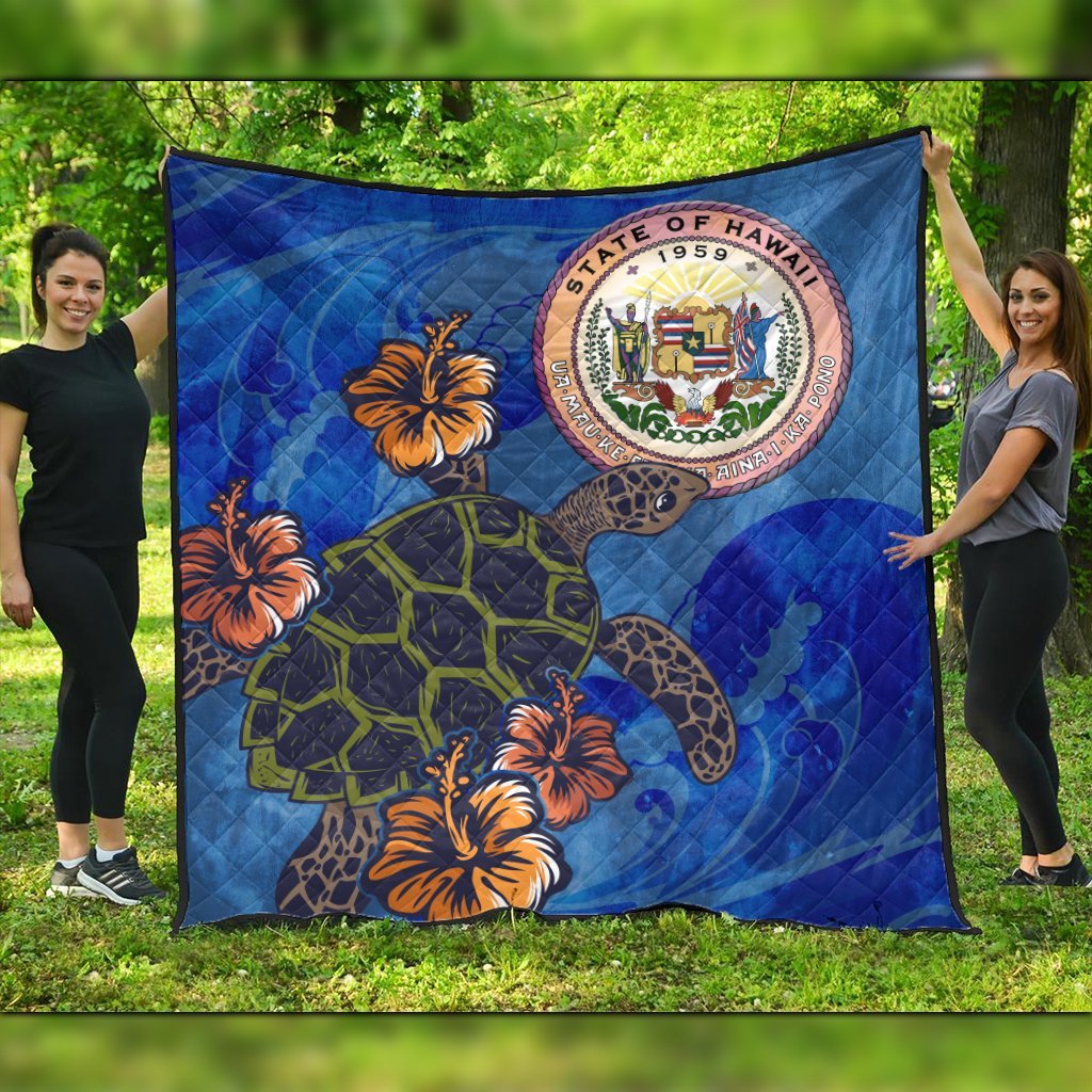 Hawaii Seal Of Hawaii Hibiscus Ocean Turtle Polynesian Premium Quilts - AH Black - Polynesian Pride