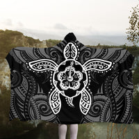 Hawaii Turtle Fixed White Hooded Blanket AH - Polynesian Pride