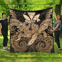 Hawaii Turtle Wave Polynesian Premium Quilts - Hey Style Gold - AH Black - Polynesian Pride