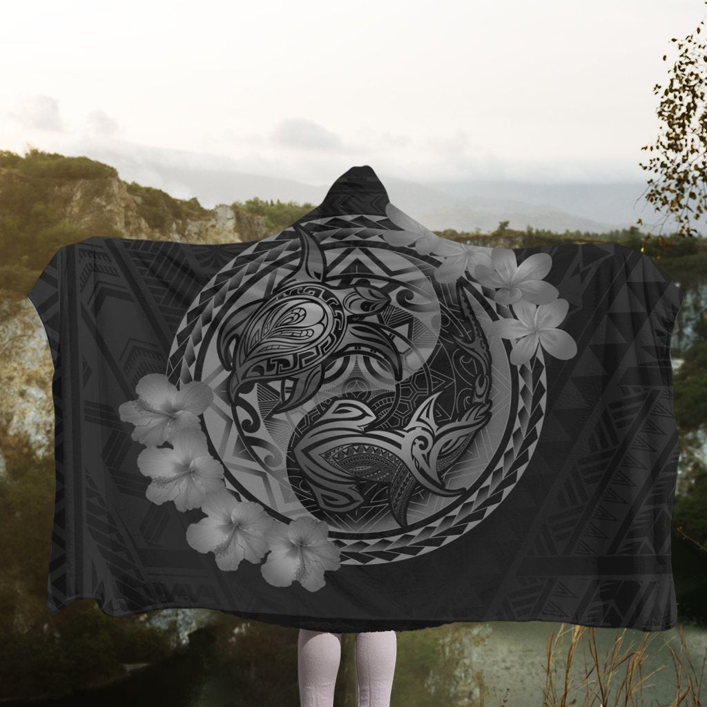 Hawaii Yin Yang Turtle Shark Hibiscus Plumeria Hooded Blanket - Gray - AH - Polynesian Pride