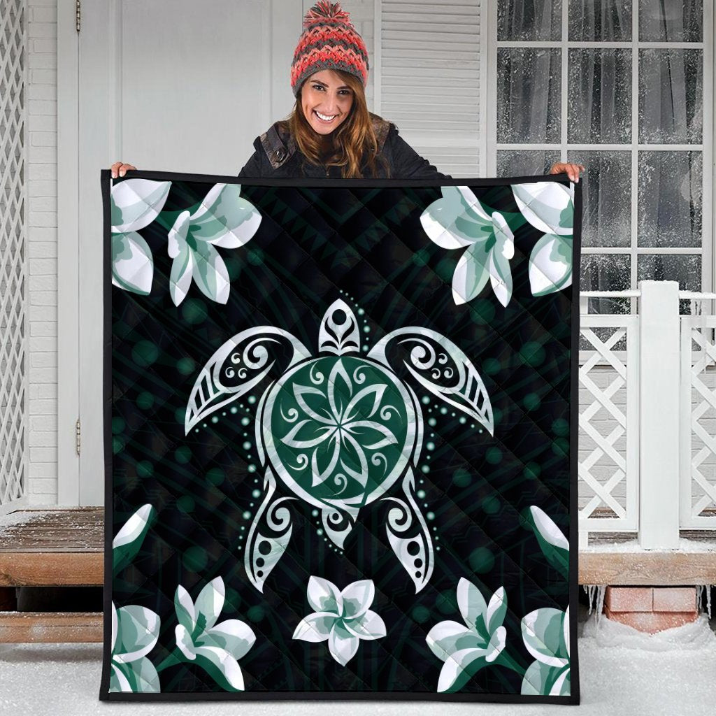 Hawaiian Greenie Turtle Plumeria Premium Quilts AH - Polynesian Pride