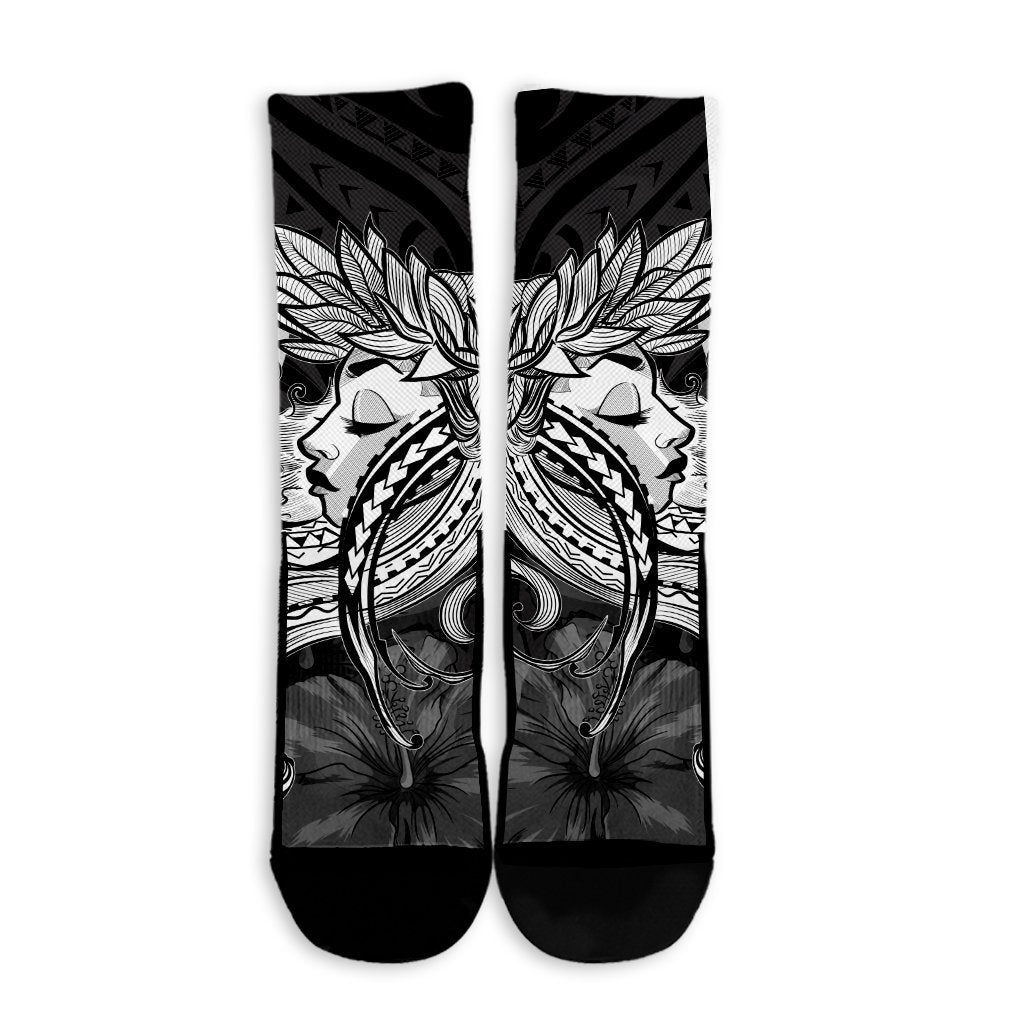 Hawaiian Map Hula Girl Hibiscus Kanaka Polynesian Crew Socks - White - AH - Polynesian Pride