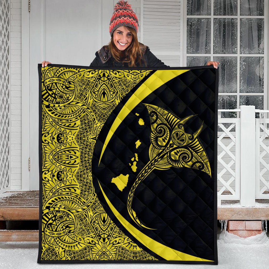 Hawaiian Map Manta Ray Polynesian Premium Quilts - Yellow - Circle Style - AH - Polynesian Pride