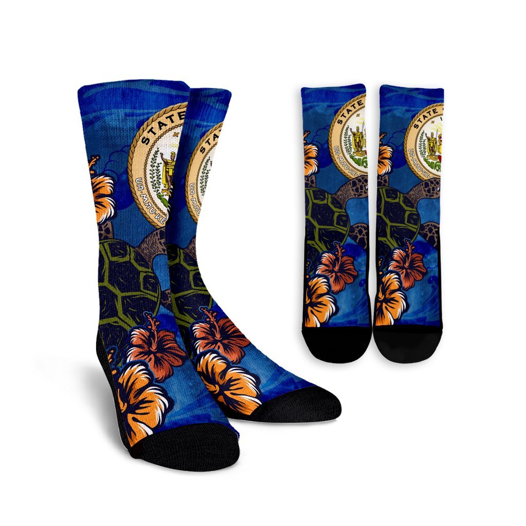 Hawaiian Seal Of Hawaii Hibiscus Ocean Turtle Polynesian Crew Socks - AH Crew Socks White - Polynesian Pride