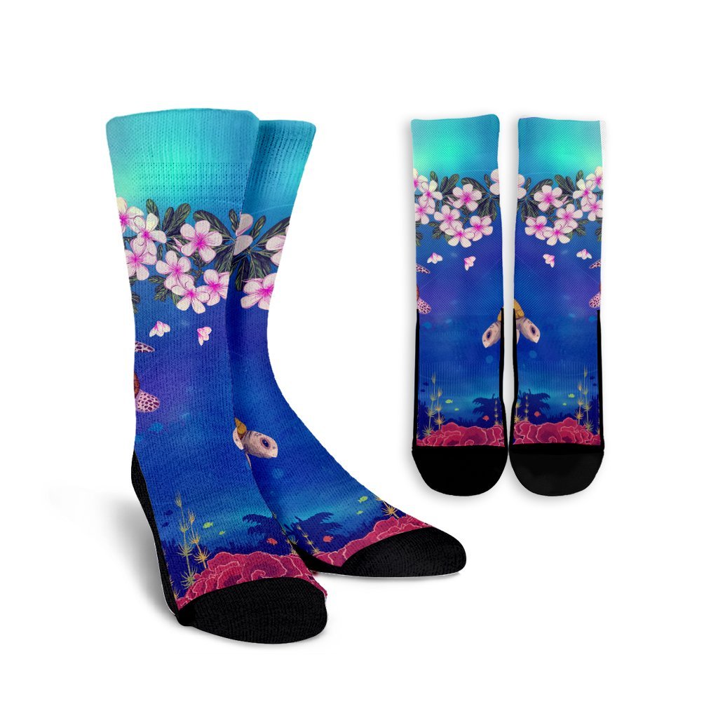 Hawaiian Turtle And Plumeria Pattern Polynesian Crew Socks - AH Crew Socks White - Polynesian Pride