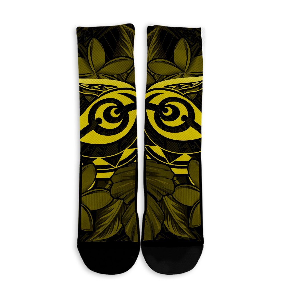 Hawaiian Turtle Hibiscus Plumeria Kanaka Polynesian Crew Socks Yellow - Soft Style - AH - Polynesian Pride