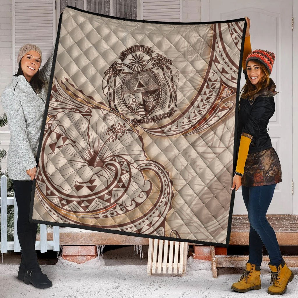 Nauru Premium Quilt - Hibiscus Flowers Vintage Style - Polynesian Pride