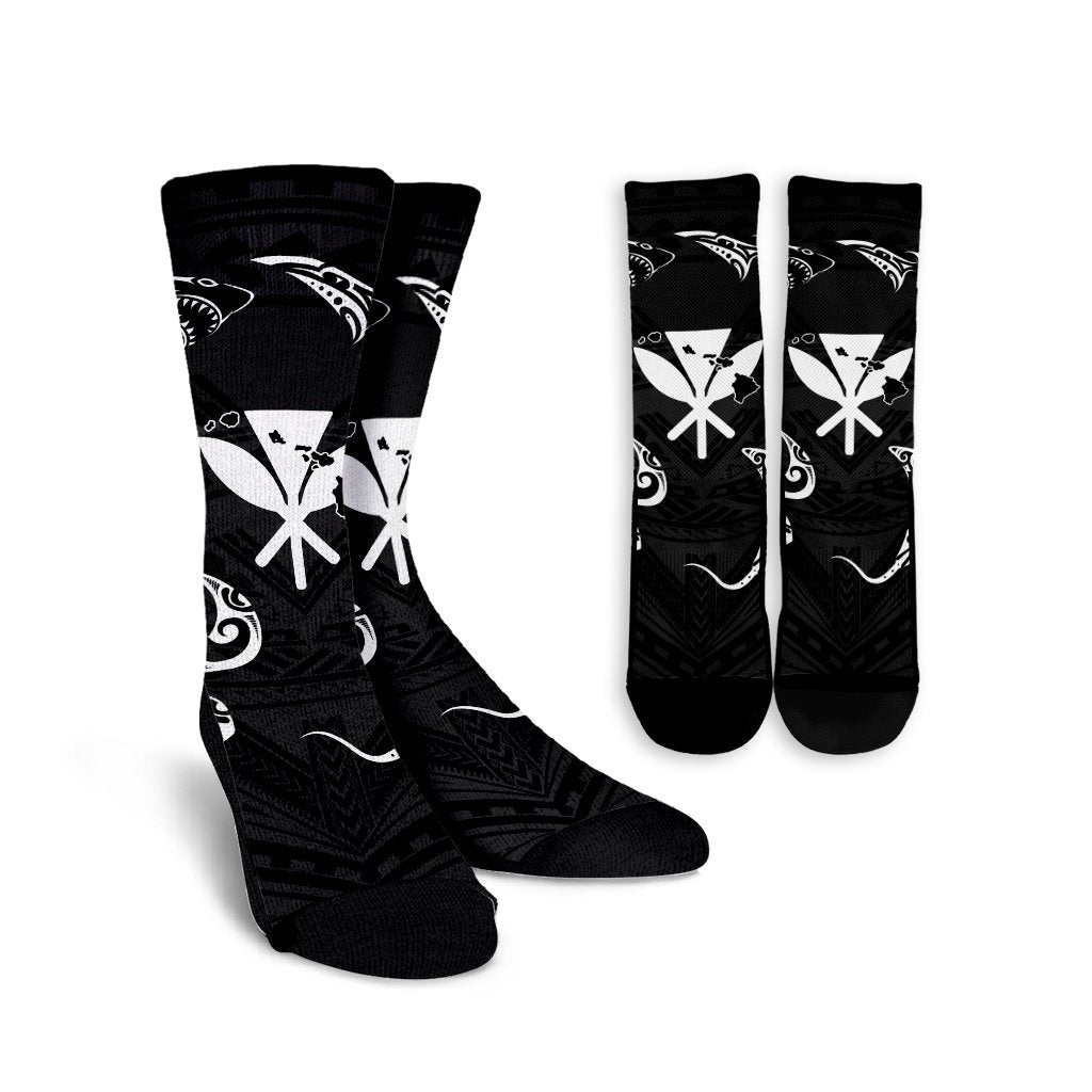 Polynesian Turtle Hammerhead Shark Ray Kanaka Hawaii Crew Socks Circle - AH Crew Socks White - Polynesian Pride