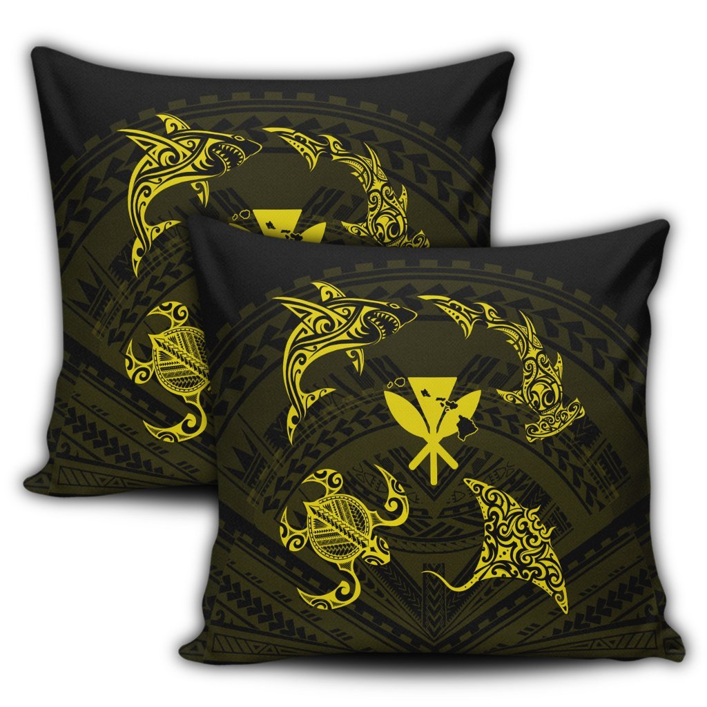 Polynesian Turtle Hammerhead Shark Ray Kanaka Hawaii Pillow Covers Circle Yellow - AH - Polynesian Pride