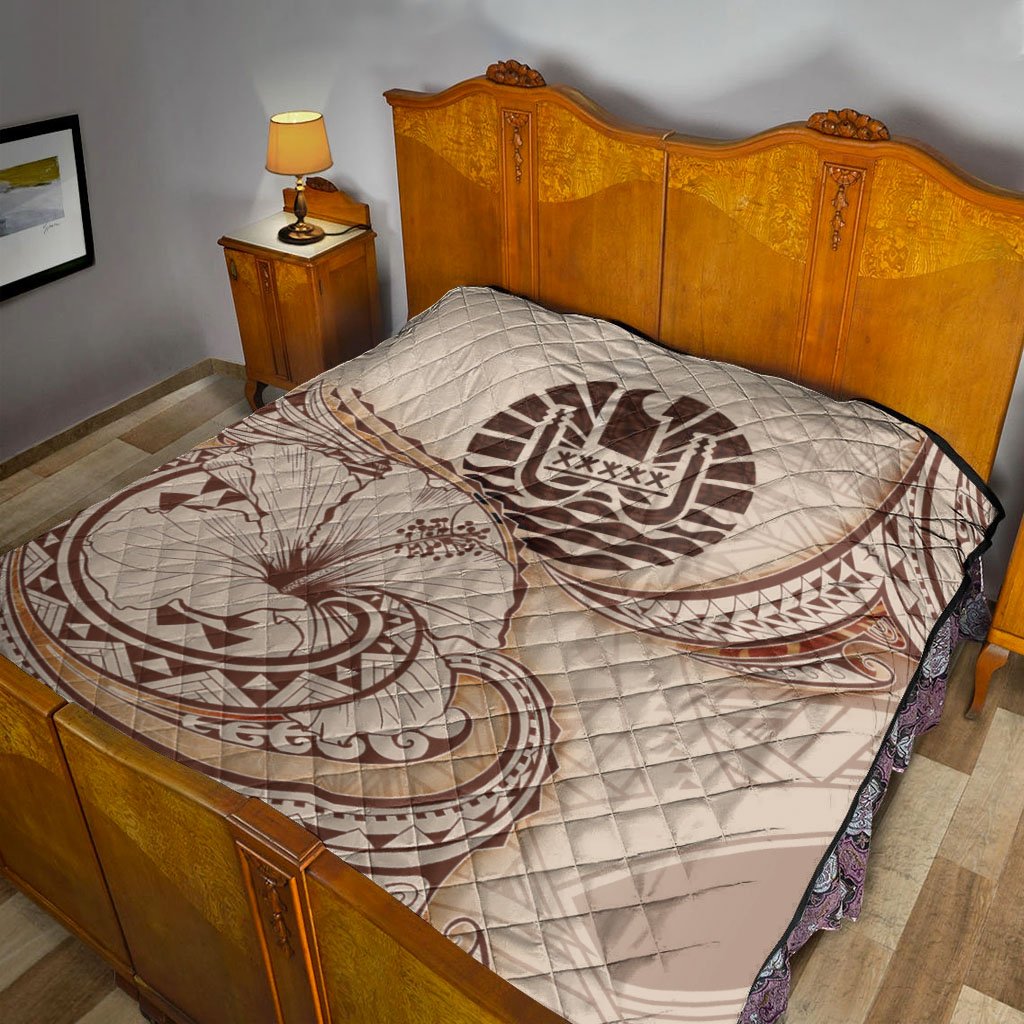 Tahiti Premium Quilt - Hibiscus Flowers Vintage Style - Polynesian Pride