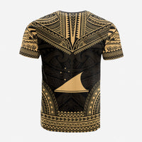 Tokelau Custom T Shirt Tokelau Flag Polynesian Chief Tattoo Gold Version Unisex Gold - Polynesian Pride