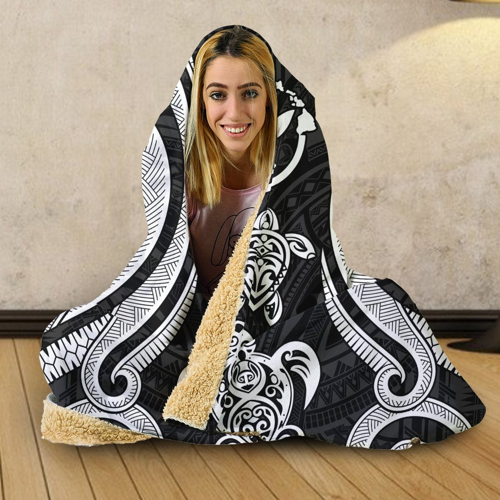 Hawaii Hooded Blanket - White Tentacle Turtle - Polynesian Pride