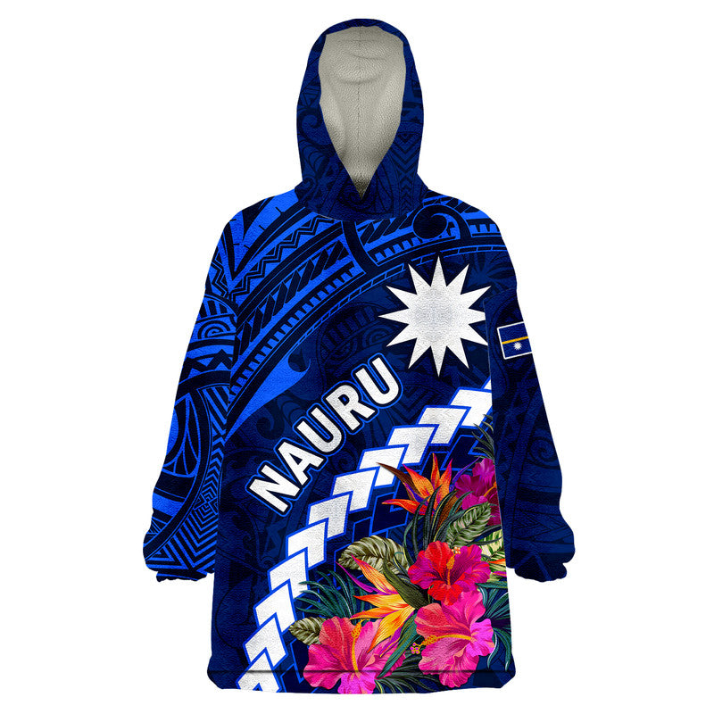 Nauru Independence Day Wearable Blanket Hoodie Polynesian Tropical LT9 - Polynesian Pride