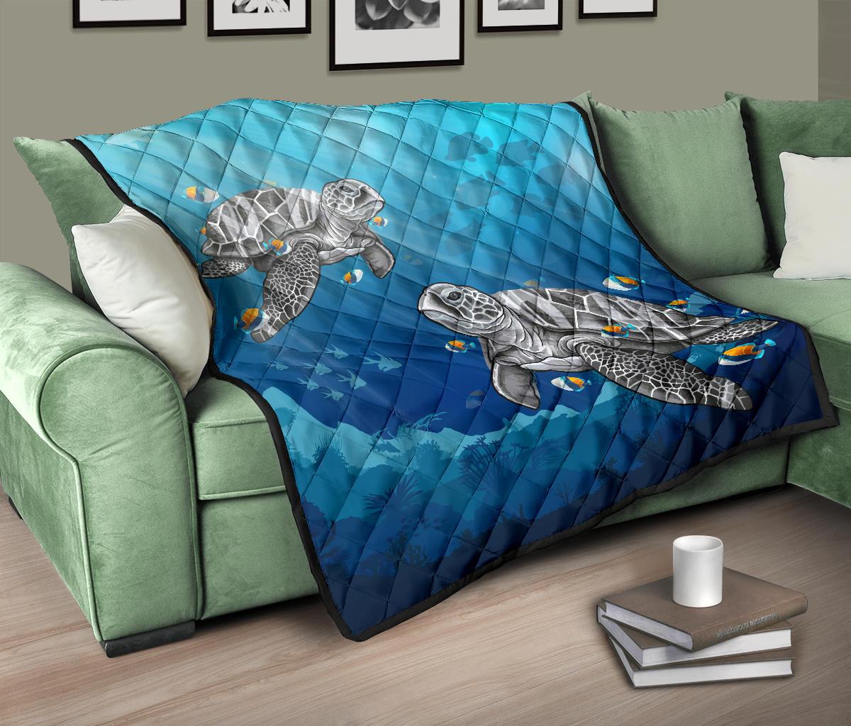 Turtle And Humuhumunukunukuapua'a Premium Quilt - Polynesian Pride