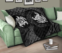 Hawaii Polynesian Turtle Premium Quilt White - Polynesian Pride