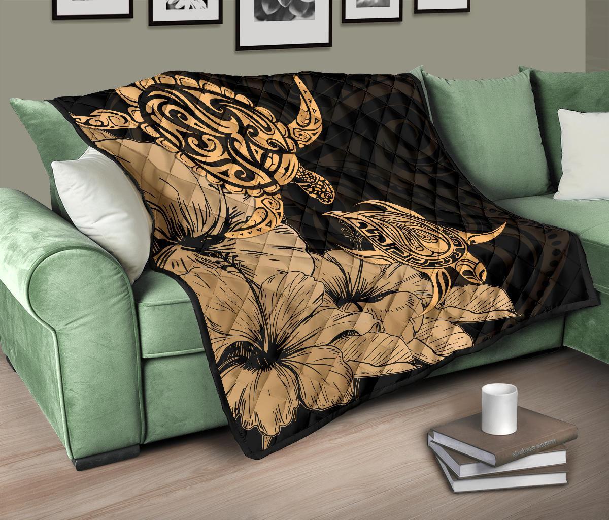 Hawaii Turtle Premium Quilt Polynesian Hibiscus Art Gold AH - Polynesian Pride