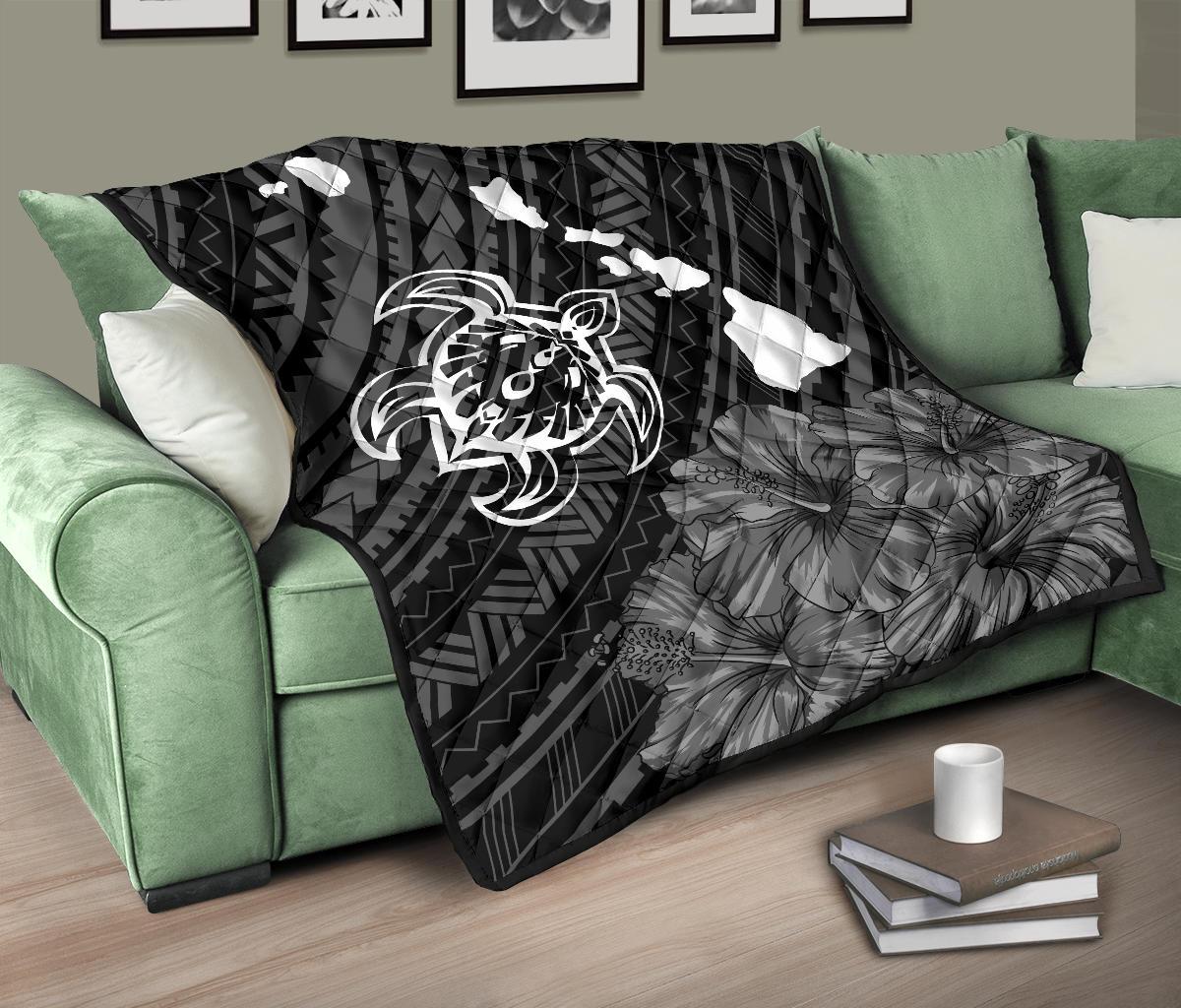 Hawaii Sea Turtle Is Swimming Toward Premium Quilt - Polynesian Pride