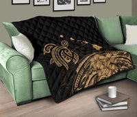 Hawaii Map Plumeria Polynesian Gold Premium Quilt - Polynesian Pride